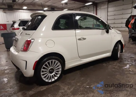 2018 Fiat 500 Lounge из США, поврежденный, VIN 3C3CFFCH7JT524352